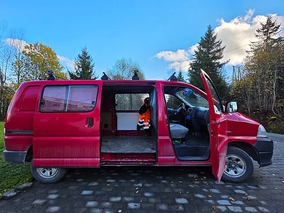Toyota Hiace 2008 photo 2