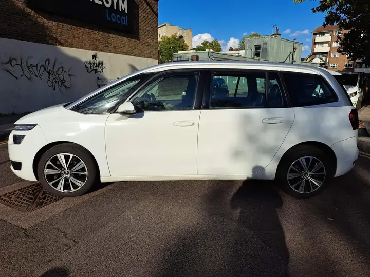 Citroen Grand C4 Picasso 2017 photo 4