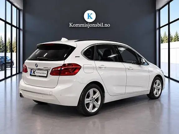 BMW 225Xe 2016 photo 2