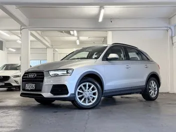 Audi Q3 2016 photo 2