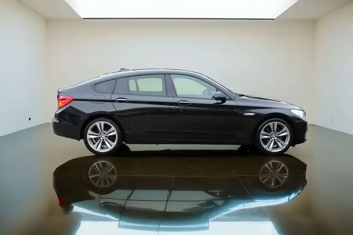BMW 530D 2010 photo 5