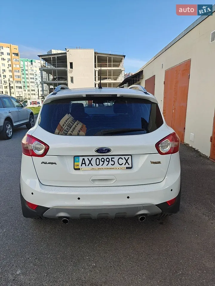 Ford Kuga 2012 photo 4