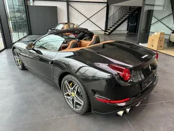 Ferrari California 2014 photo 2