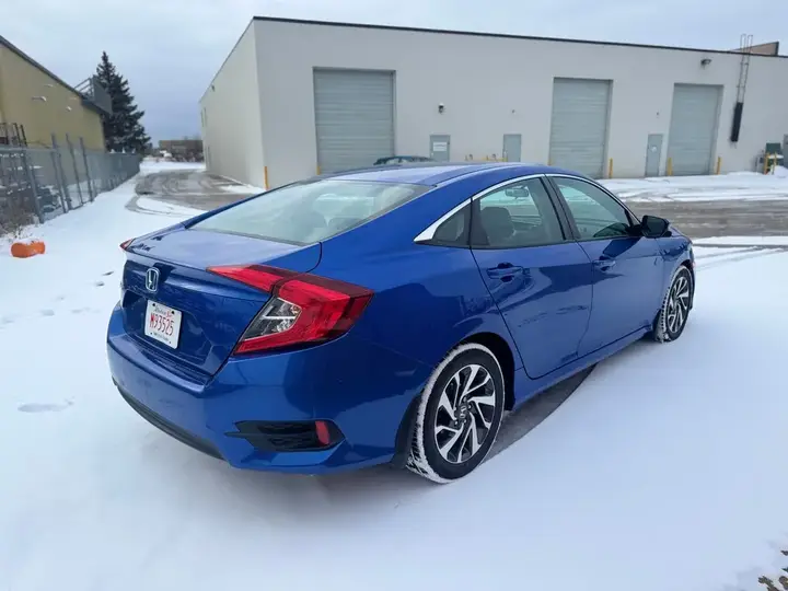 Honda Civic 2017 photo 4
