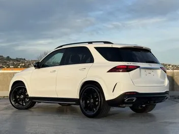 Mercedes-Benz Gle 450 D 2026 photo 3