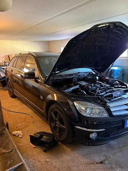 Mercedes-Benz C220 2011 photo 3