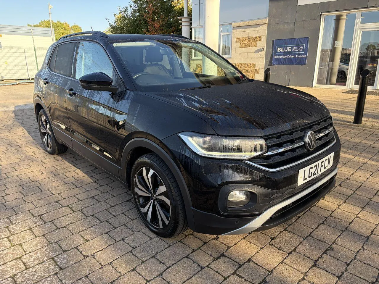 Volkswagen T-Cross 2021 photo 3
