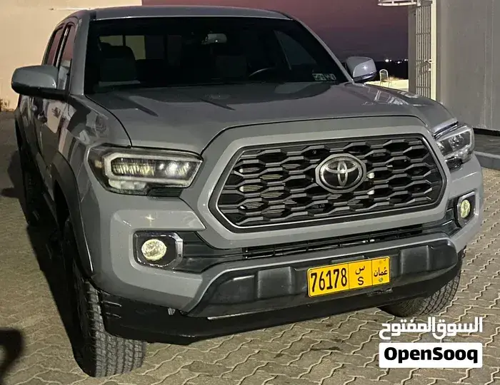Toyota Tacoma 2021 photo 2