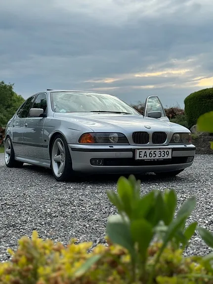 BMW 535I