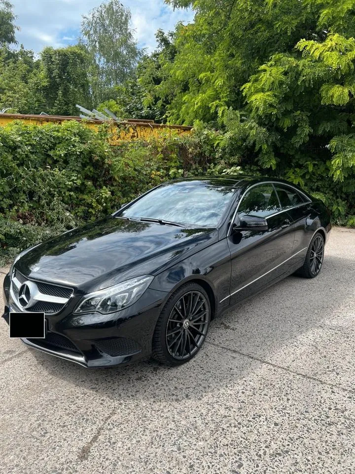 Mercedes-Benz E 250 Coupé