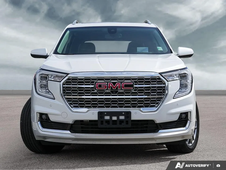 GMC Terrain 2024 photo 2