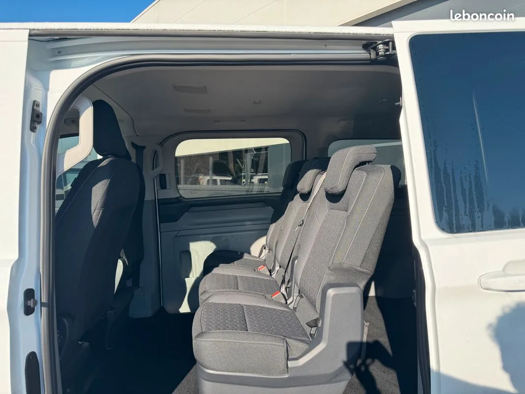 Ford Transit 2026 photo 4
