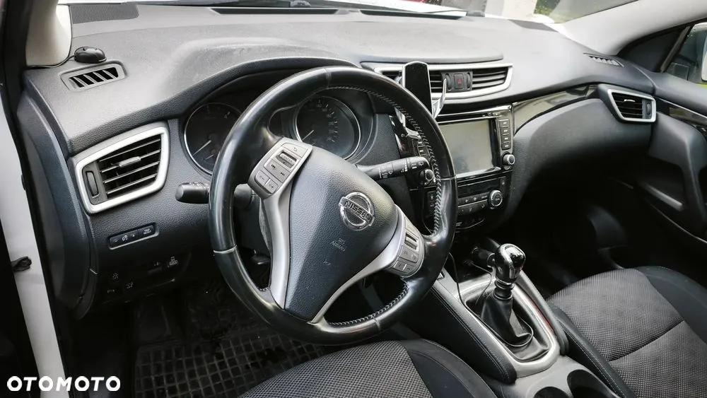 Nissan Qashqai 2014 photo 2