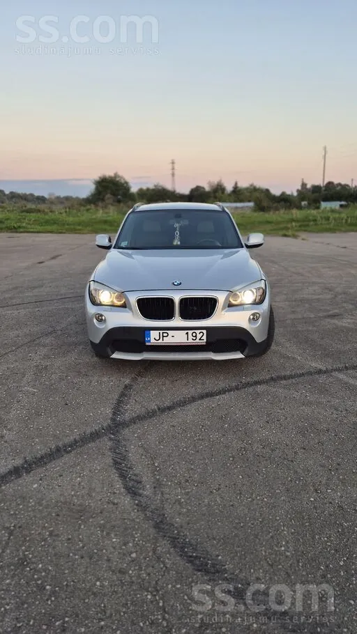 BMW X1 2009 photo 2