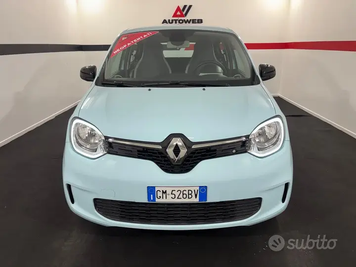 Renault Twingo 2023 photo 2