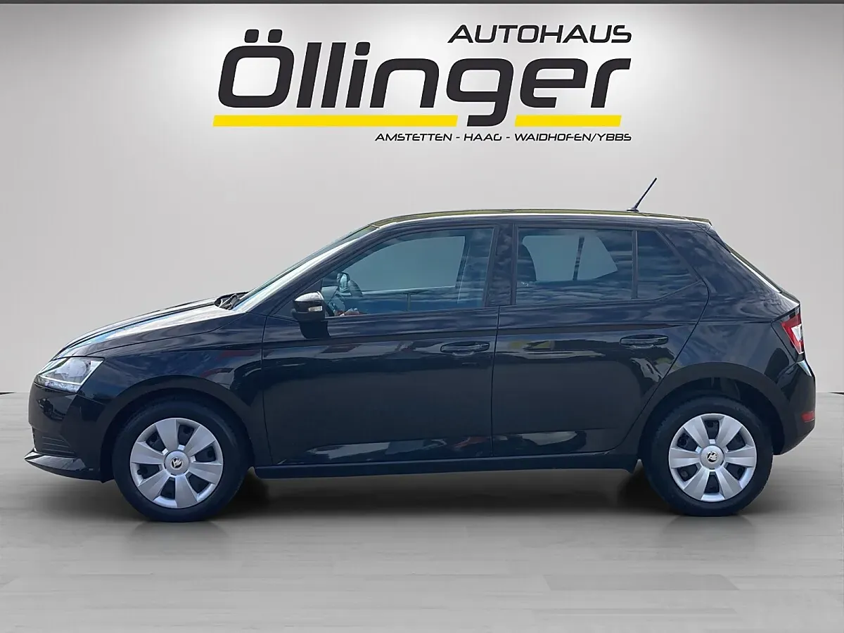 Skoda Fabia 2021 photo 2