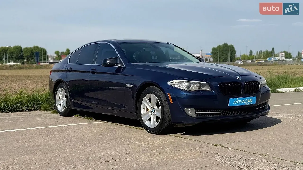 BMW 5 Series 2011 photo 3