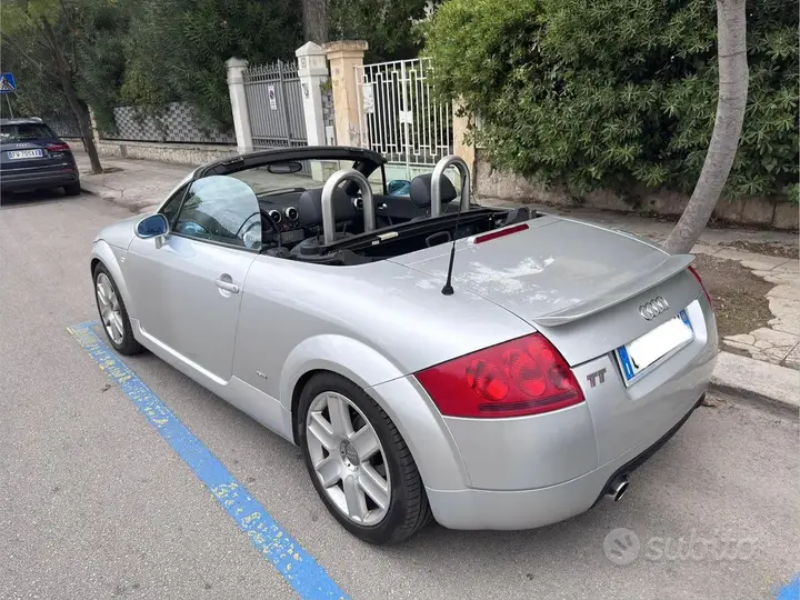 Audi Tt Roadster 2000 photo 4