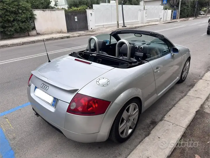 Audi Tt Roadster 2000 photo 3