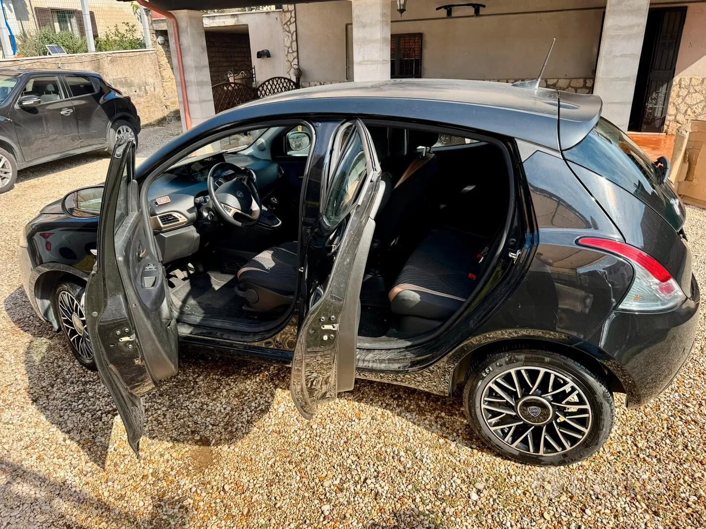 Lancia Ypsilon 2022 photo 5