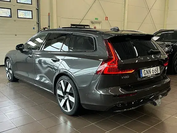 Volvo V60 2024 photo 5