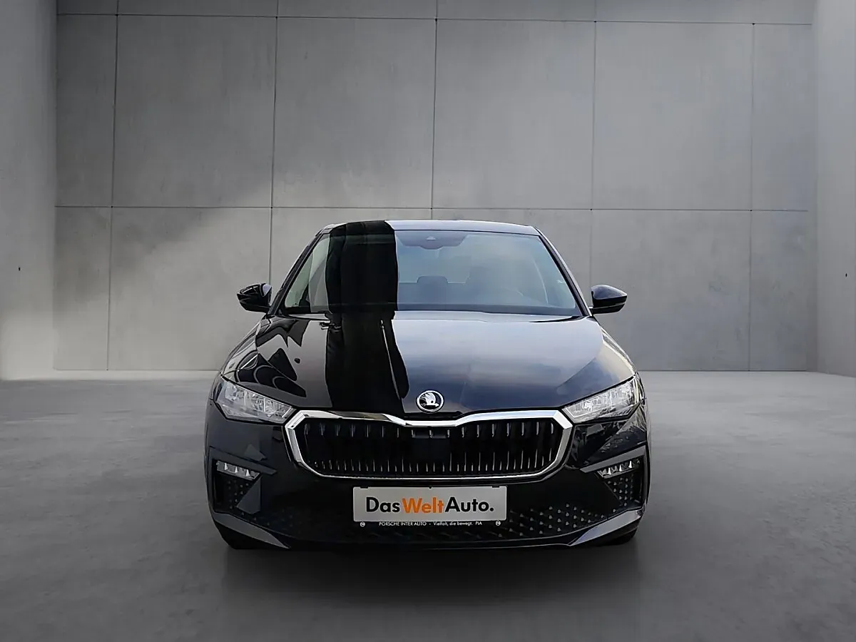 Skoda Scala 2025 photo 2