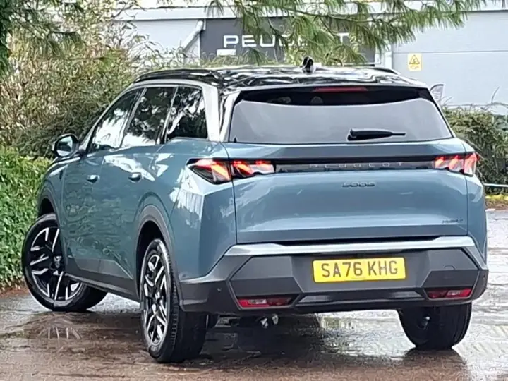 Peugeot 5008 2026 photo 2