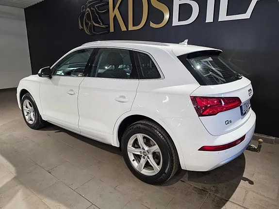 Audi Q5 2018 photo 3