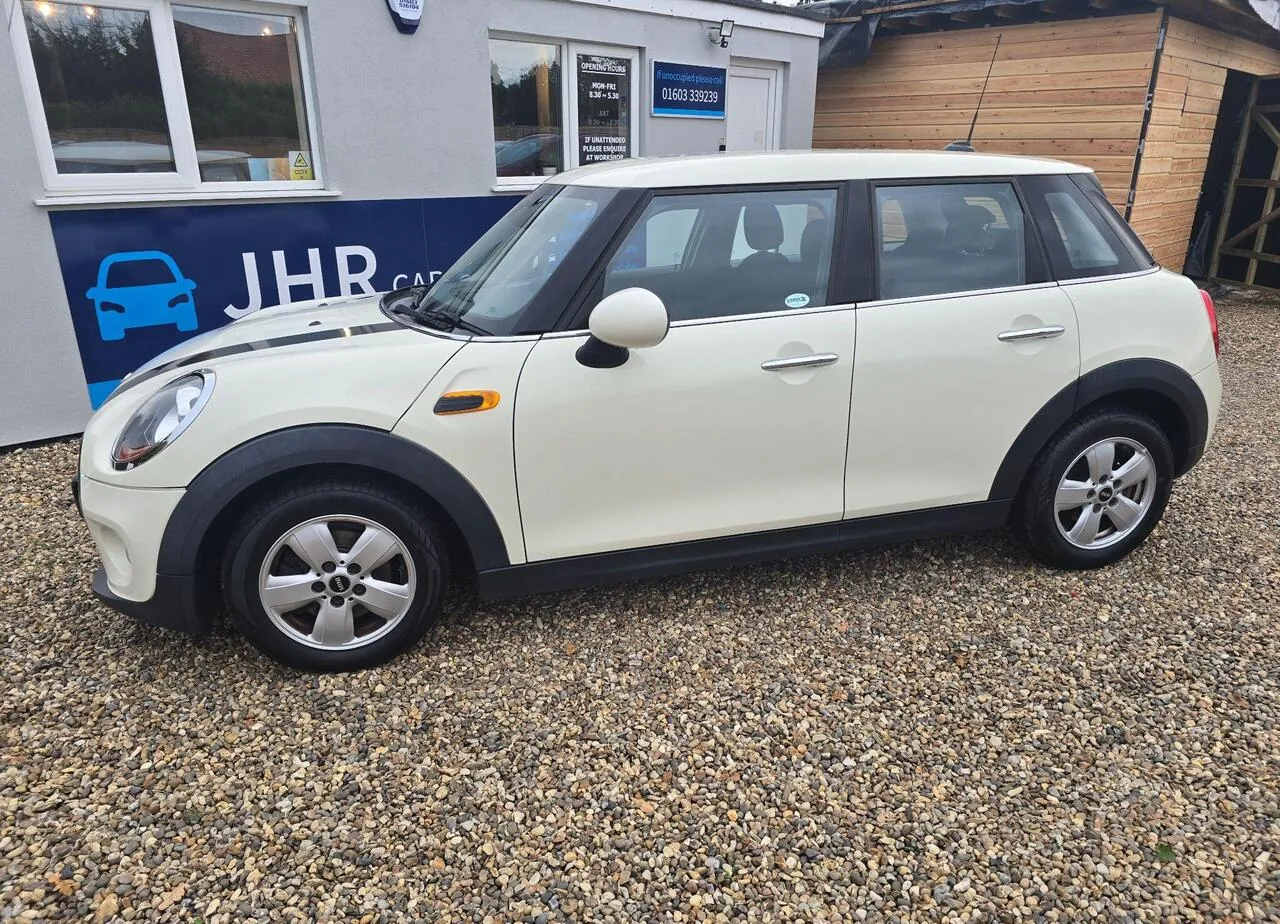 Mini Cooper 2015 photo 3