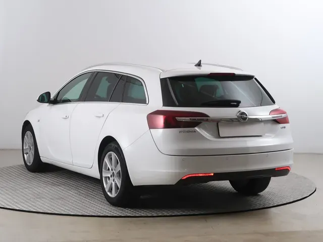 Opel Insignia St 2014 photo 3