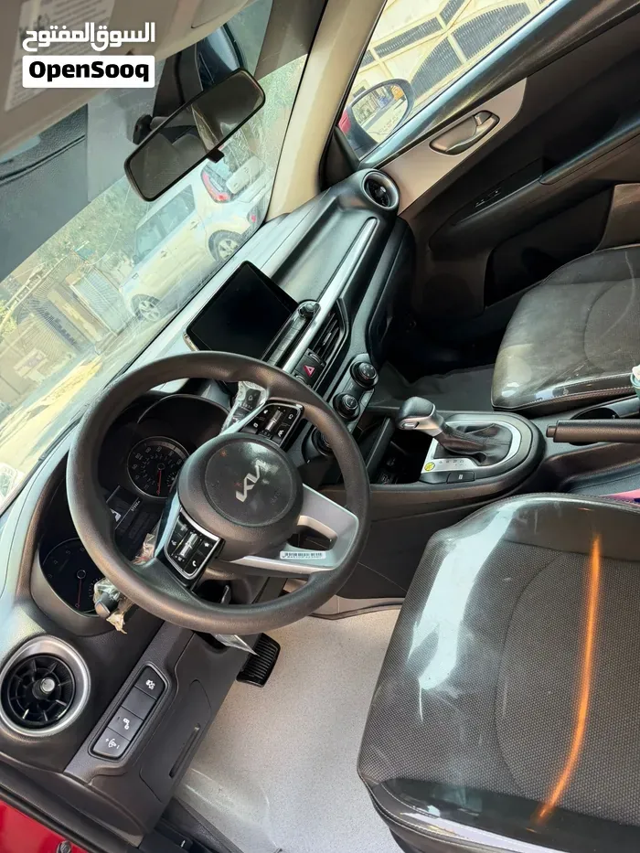 Kia Forte 2022 photo 3