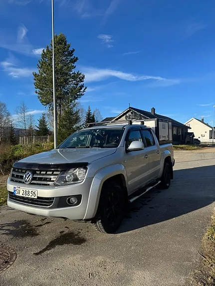 Volkswagen Amarok 2012 photo 2