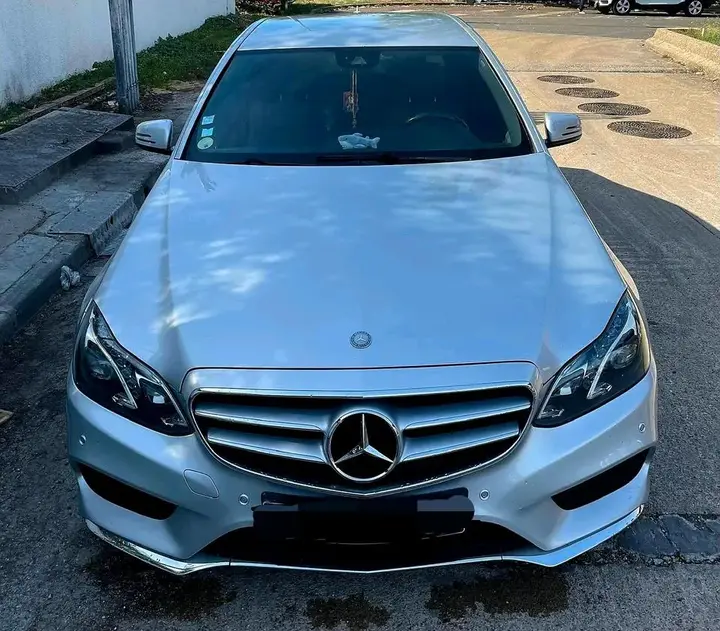 Mercedes-Benz E 220 Cdi