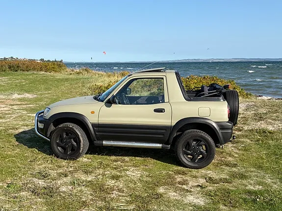 Toyota Rav4 1999 photo 3