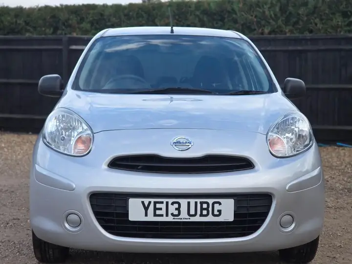 Nissan Micra 2013 photo 2