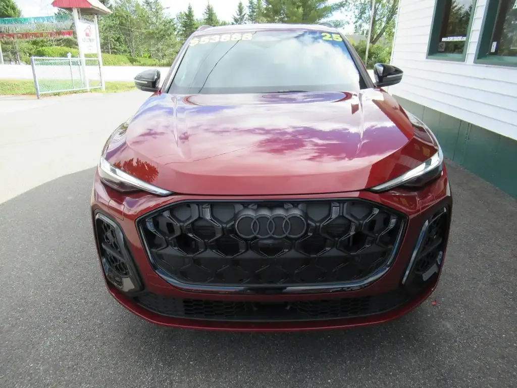 Audi Q5 2025 photo 2
