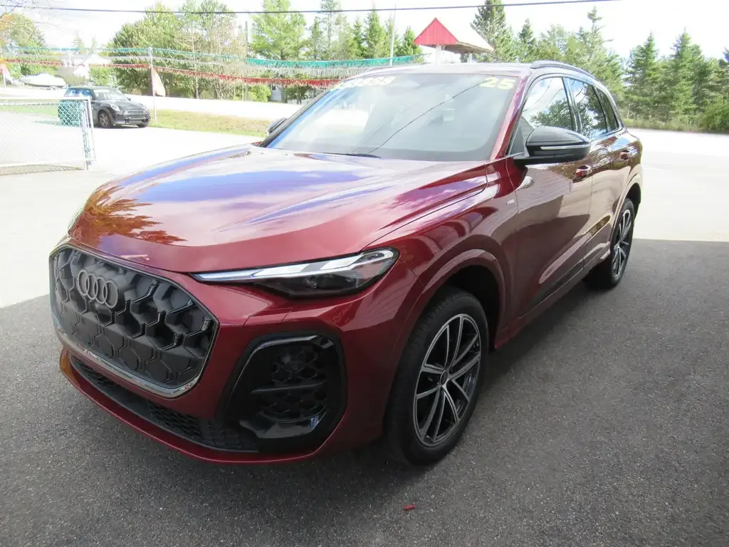 Audi Q5 2025 photo 3
