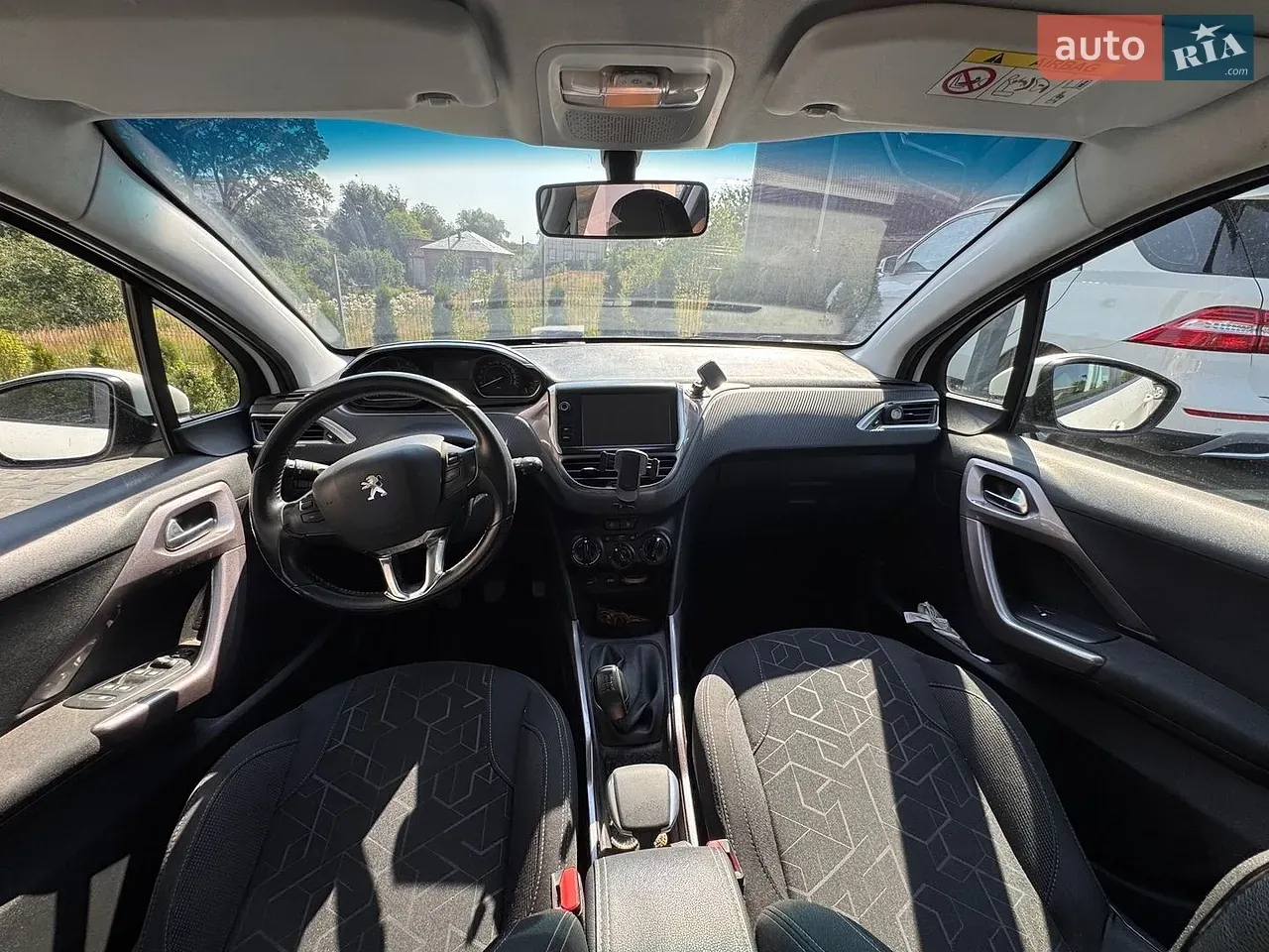 Peugeot 2008 2014 photo 2
