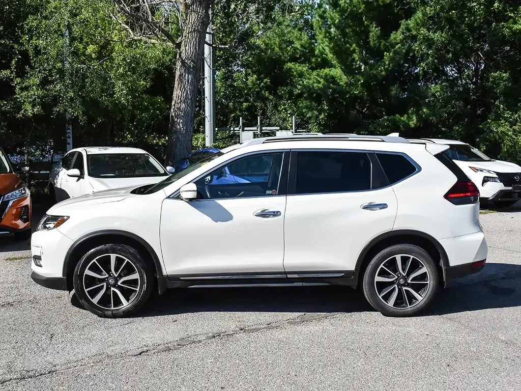 Nissan Rogue 2017 photo 2