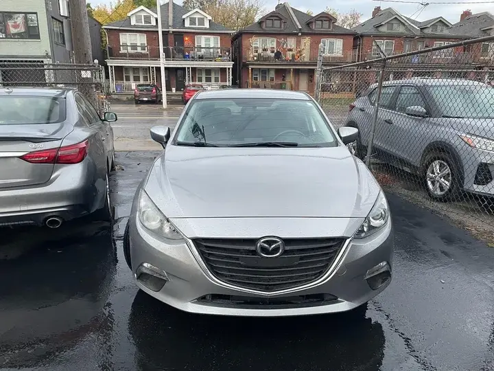 Mazda Mazda3 2015 photo 2