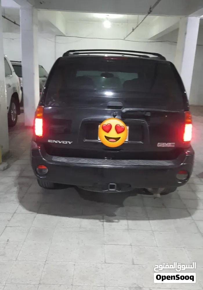 GMC Envoy 2009 photo 2