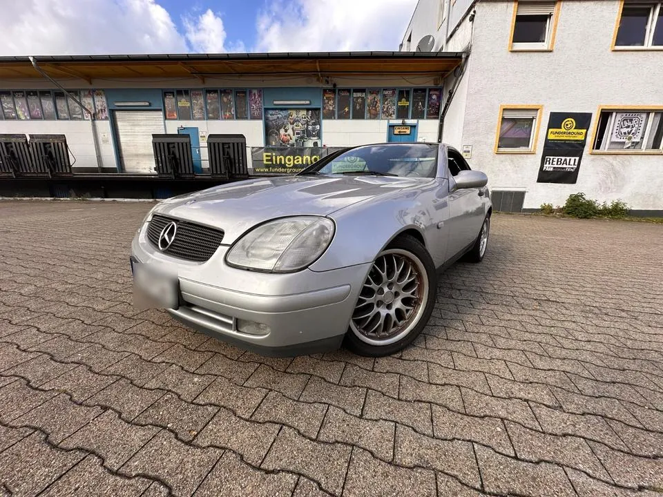Mercedes-Benz Slc 200