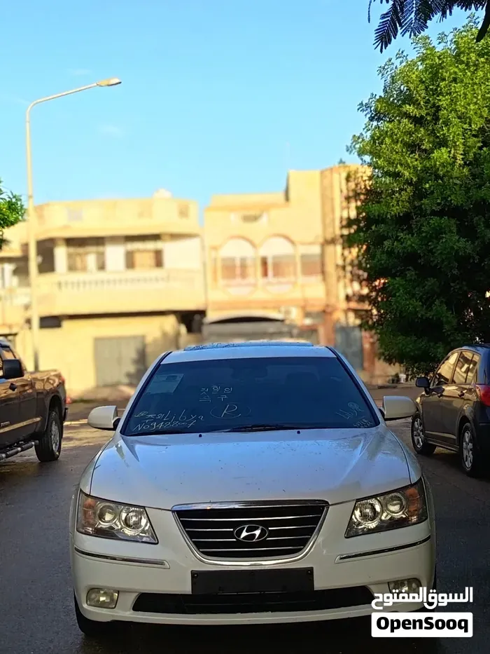 Hyundai Sonata 2009 photo 2