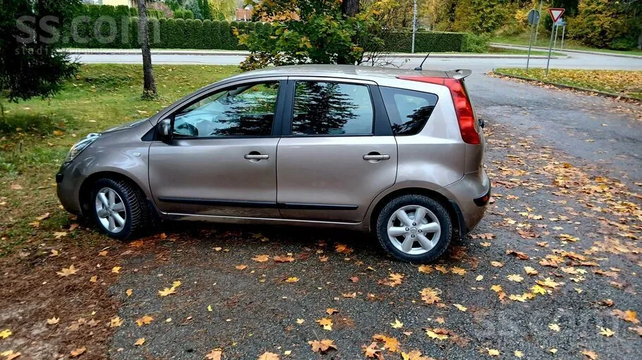 Nissan Note 2008 photo 4