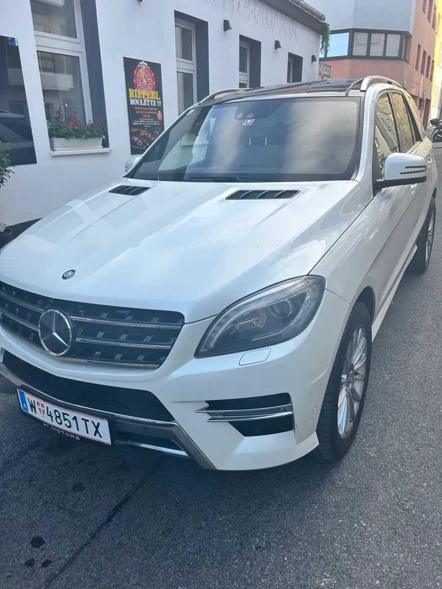 Mercedes-Benz M-Class