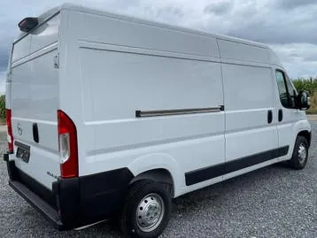 Opel Movano 2023 photo 2