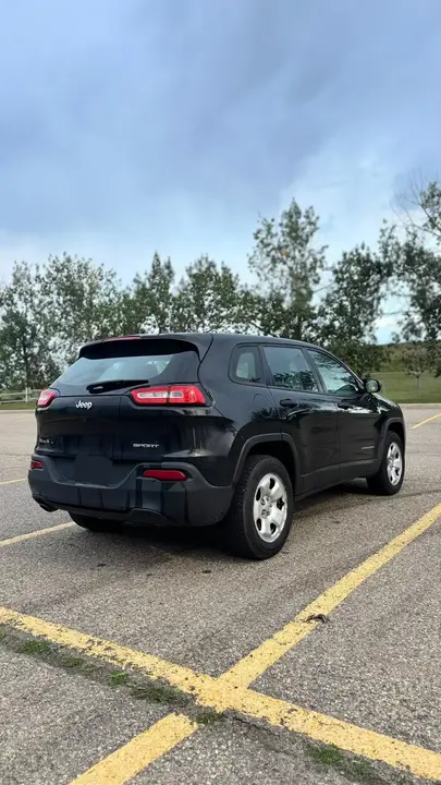 Jeep Cherokee 2016 photo 3