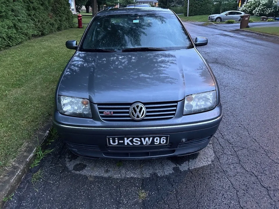 Volkswagen Jetta 2005 photo 3