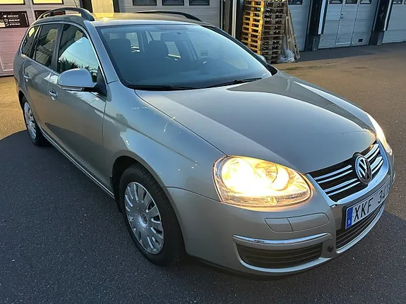Volkswagen Golf I 2008 photo 2