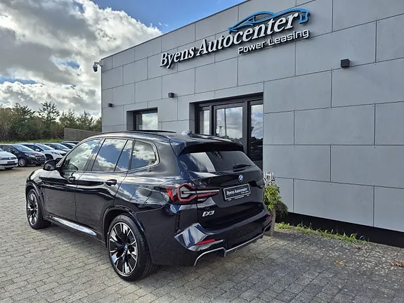 BMW Ix3 2022 photo 4